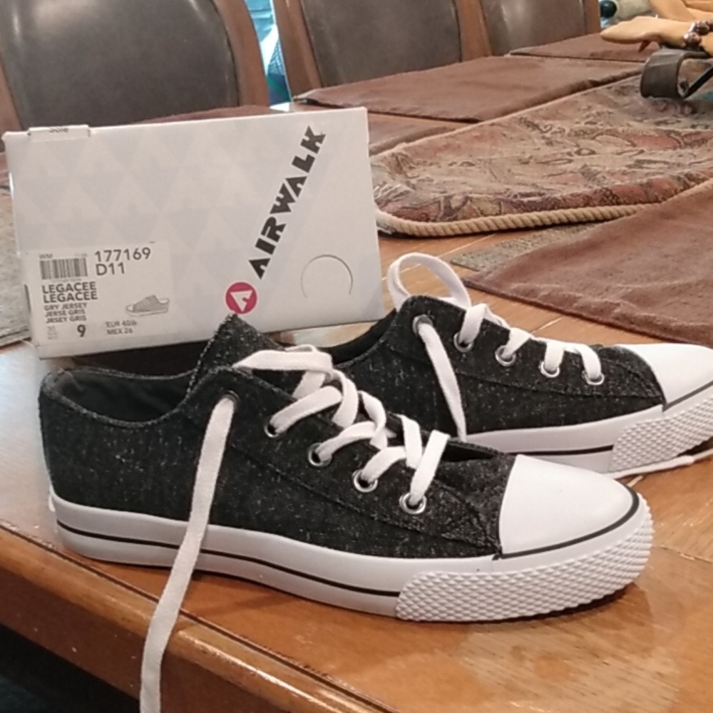 Women's Shoes